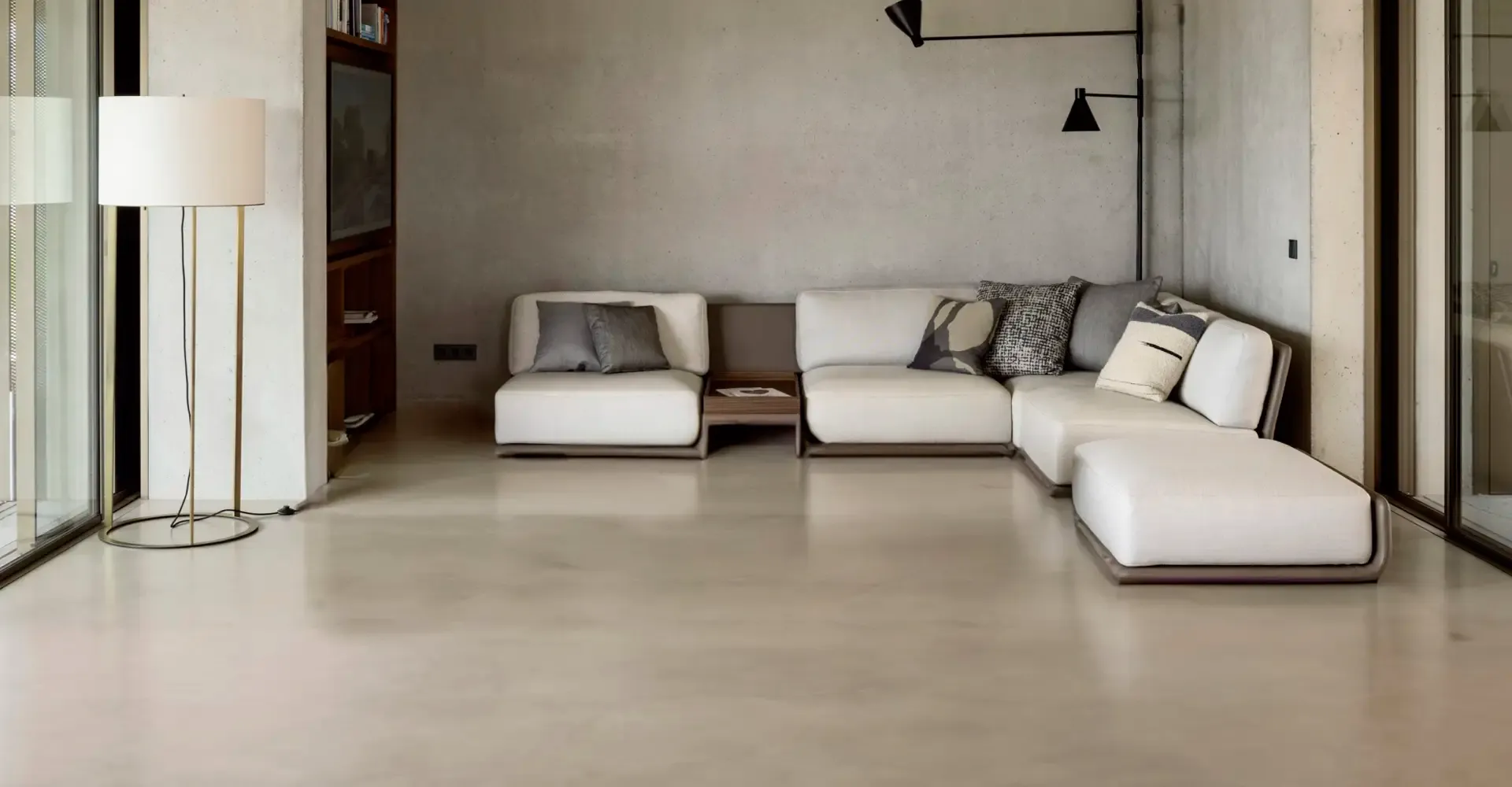 Microcement Living Room: Transform Your Space with Microcement