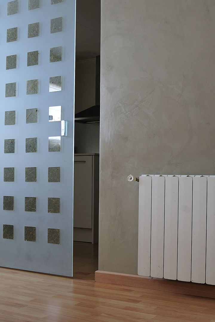 remodelacion-microcemento-baxab-entrada-paredes-españa